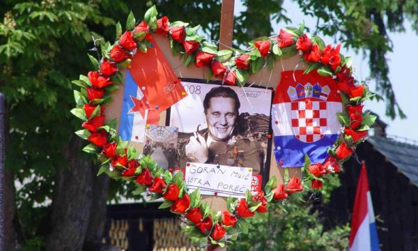 Wie Kirk Douglas eine Ćevapčići-Bude in Sarejevo ruinierte