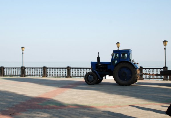 Traktor am Meer